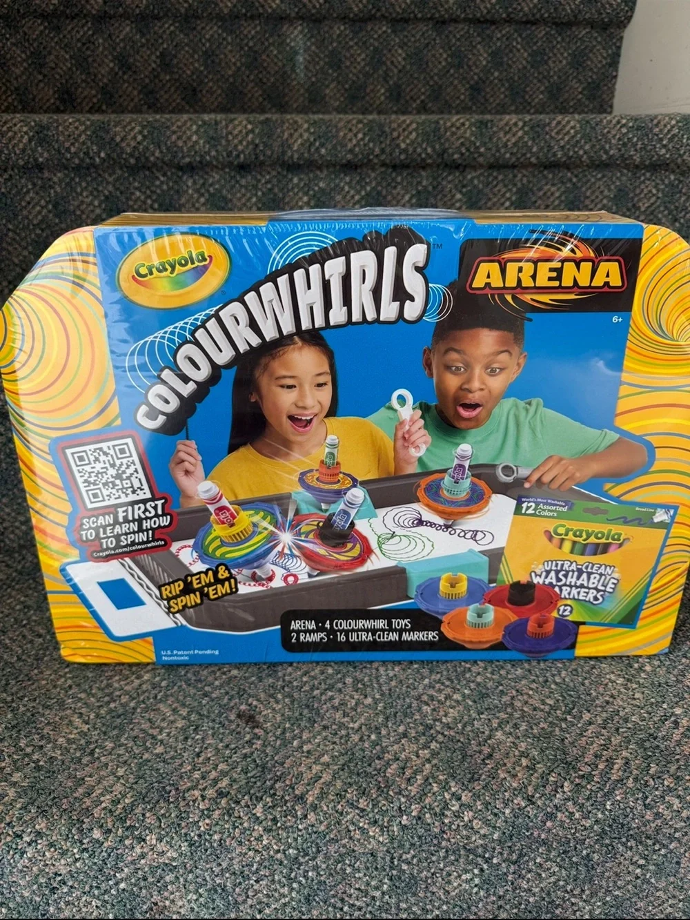Crayola‎ ColourWhirls Arena Set with Yellow and Blue Washable Markers